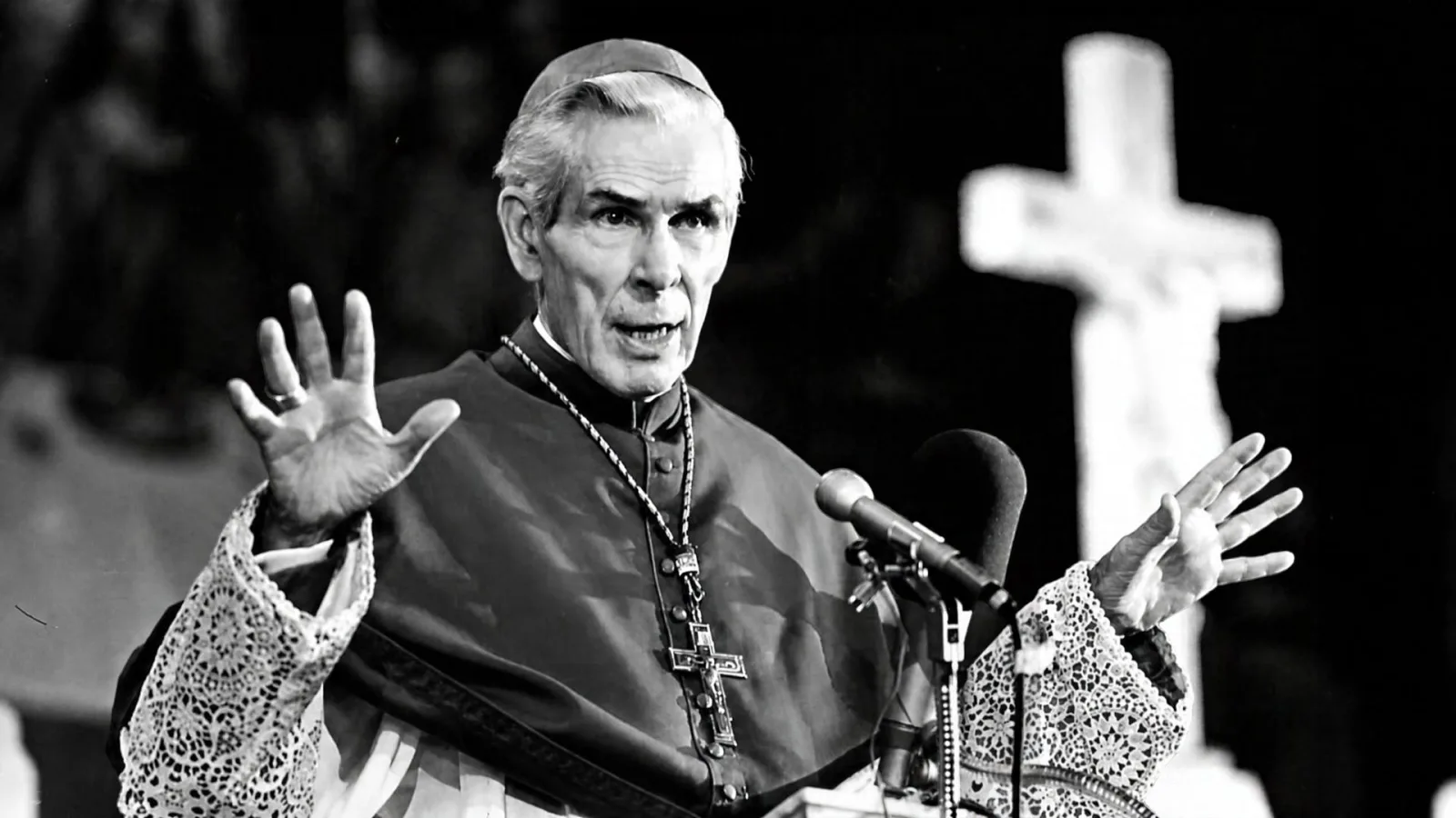 Una profecía de Mons. Fulton Sheen: «Estamos al final de la cristiandad»