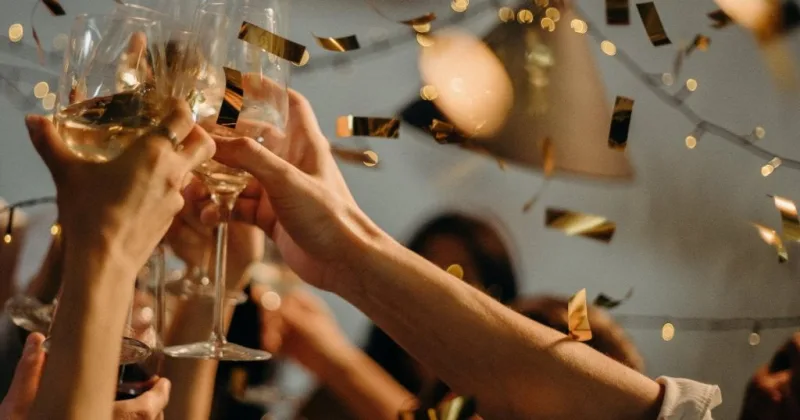 Cómo los católicos pueden evitar el paganismo de nuestra época y celebrar apropiadamente el Año Nuevo