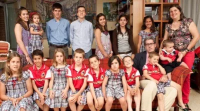 ¿Cómo ser feliz? Los Postigo-Pich, con 18 hijos, enfermedades serias y heladeras vacías, lo explican