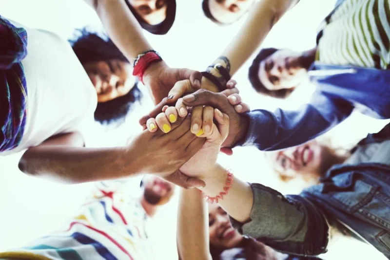C. S. Lewis nos enseña que la verdadera amistad es una escuela de virtudes