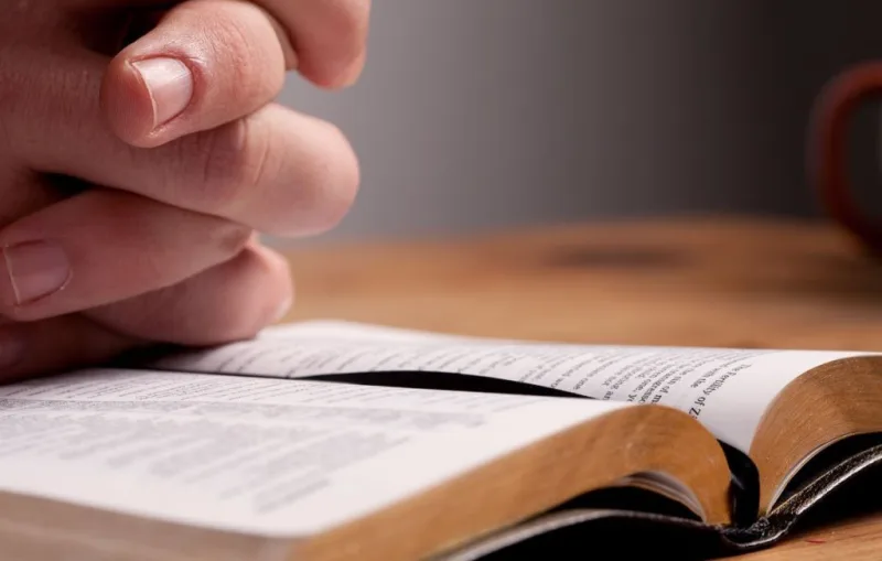 La lectura espiritual: Lectura y oración son dos formas de escuchar a Dios