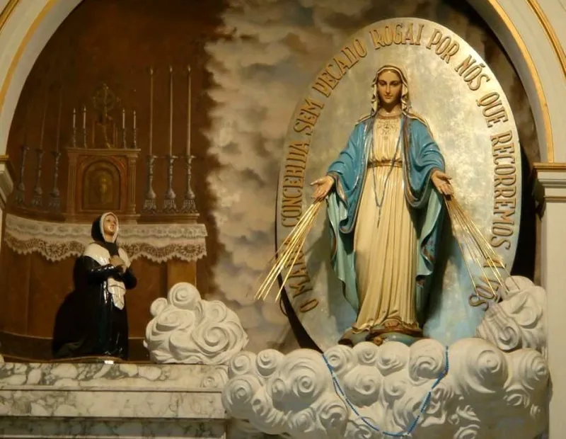 La Medalla Milagrosa: Historia y promesas