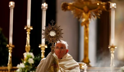 «Pange Lingua» canto procesional eucarístico por antonomasia
