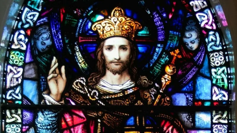 Restaurar todo en Cristo Rey